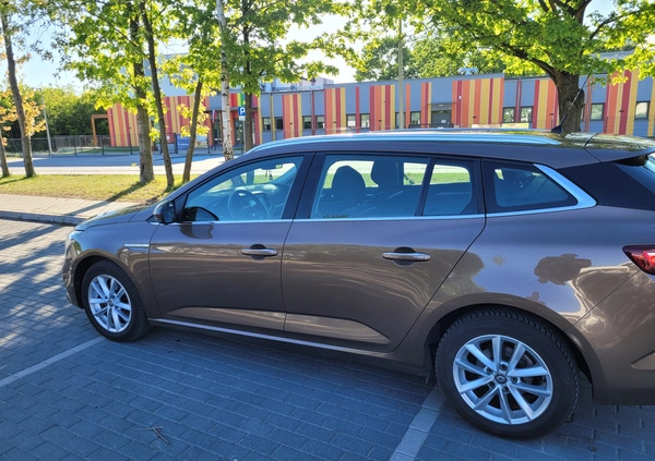 Renault Megane cena 47000 przebieg: 69000, rok produkcji 2018 z Bochnia małe 352